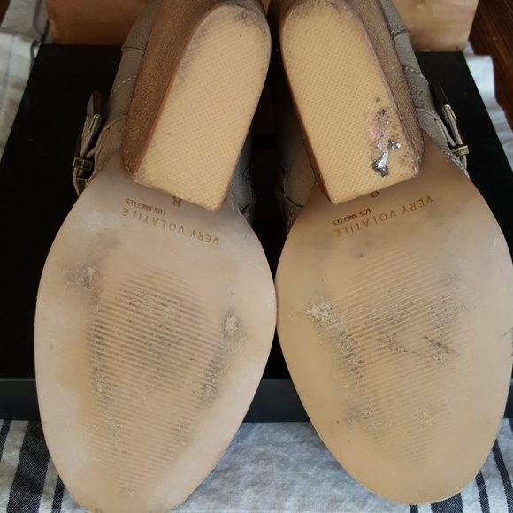 Booties - Picture 3 of 4